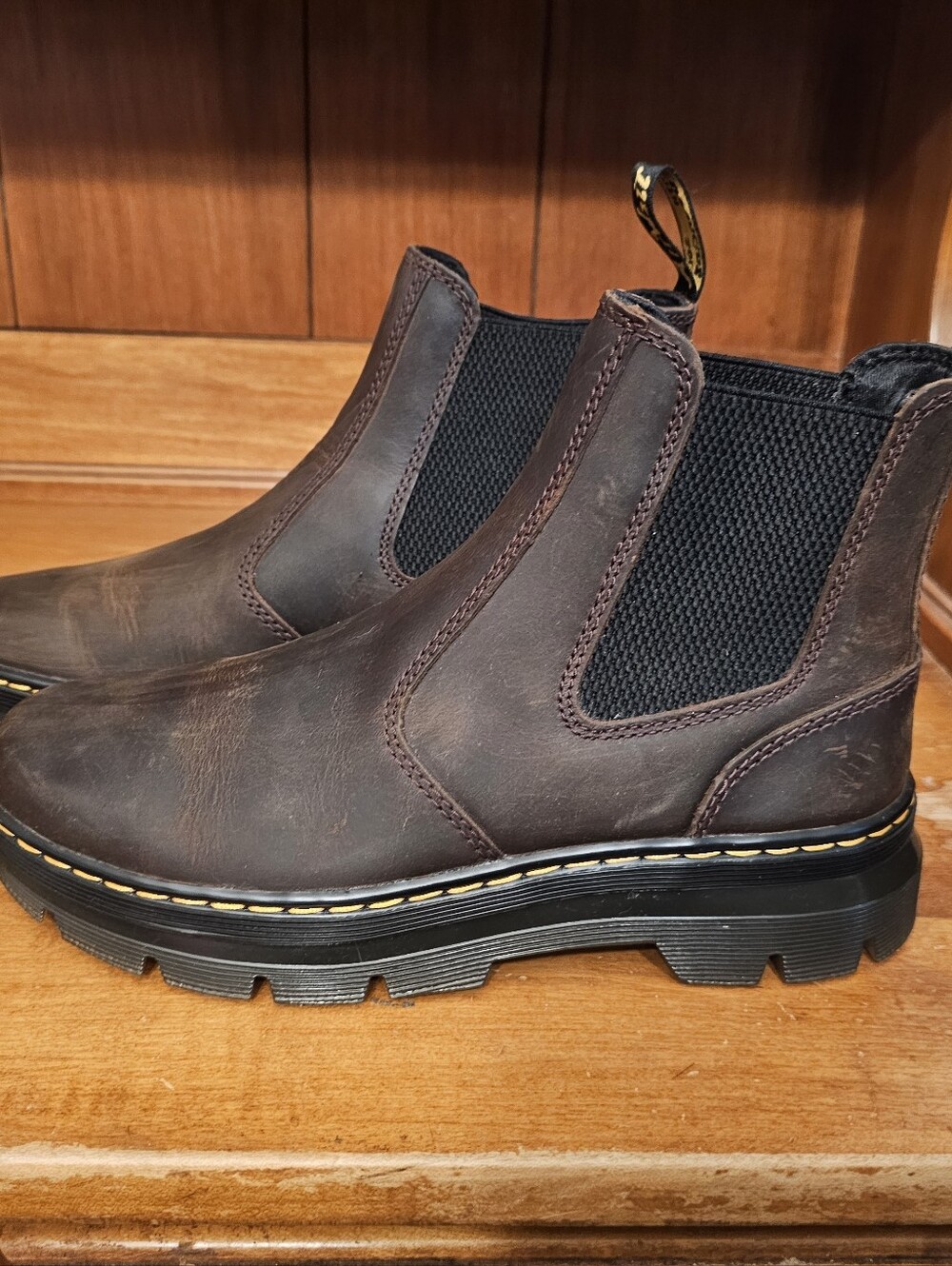 Doc Martens Womens Chelsea Boots Sz 7